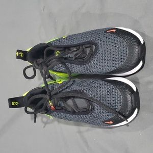Nike Airmax 270 shoes